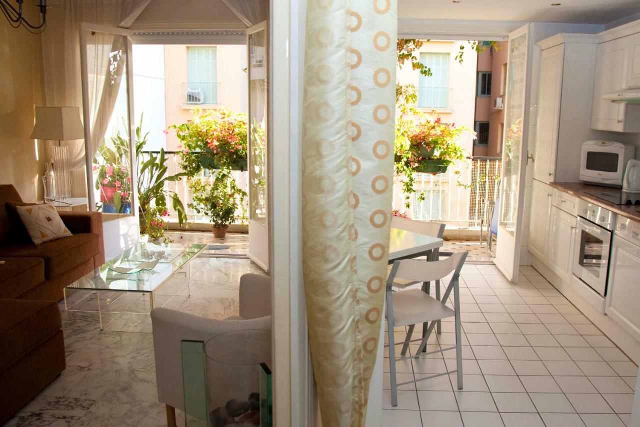 Chill Out Apartment, 2 Mins From Beach Nice Exteriér fotografie